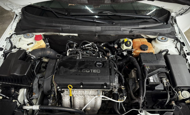 GM - Chevrolet CRUZE HB Sport LTZ 1.8-6