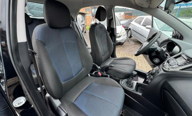 Hyundai HB20 C./C.Plus/C.Style 1.6 Flex 16V Mec. 2013 Flex-14