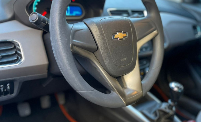 GM - Chevrolet PRISMA Sed. LT 1.0  2015 Flex   ótimo para APP-7