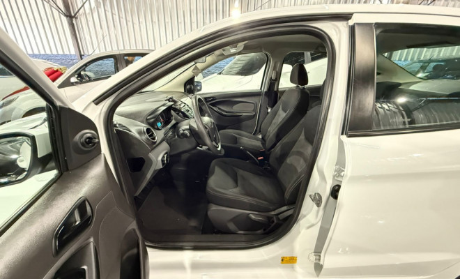 Ford Ka+ Sedan 1.5 SEL 16V Flex 4p 2015 Flex-9