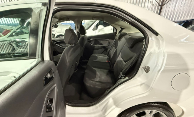 Ford Ka+ Sedan 1.5 SEL 16V Flex 4p 2015 Flex-10