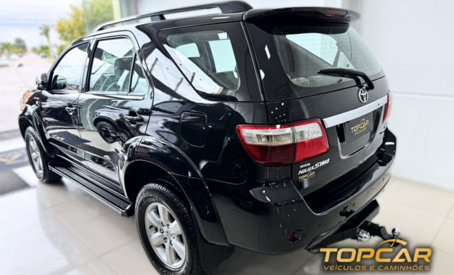 Toyota Hilux SW4 SRV D4-D 4x4 3.0 TDI Dies. Aut 2009 Diesel-4