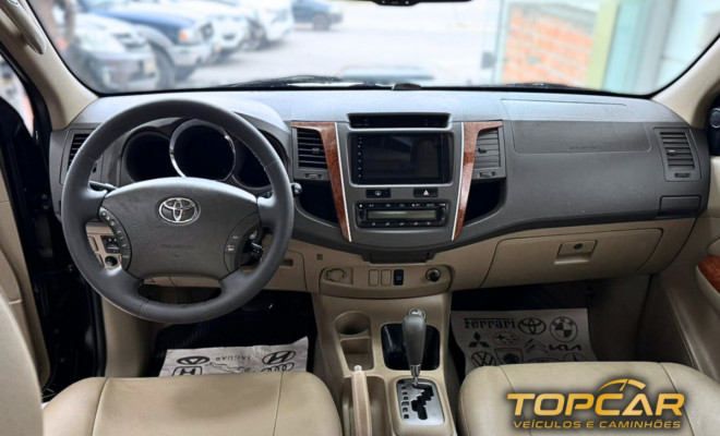 Toyota Hilux SW4 SRV D4-D 4x4 3.0 TDI Dies. Aut 2009 Diesel-8