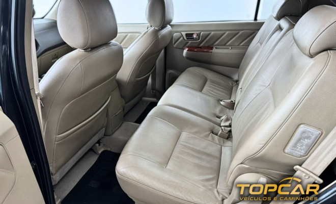 Toyota Hilux SW4 SRV D4-D 4x4 3.0 TDI Dies. Aut 2009 Diesel-6