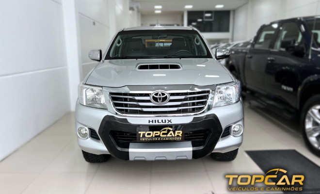 Toyota Hilux CD SRV D4-D 4x4 3.0 TDI Diesel Aut 2013 Diesel