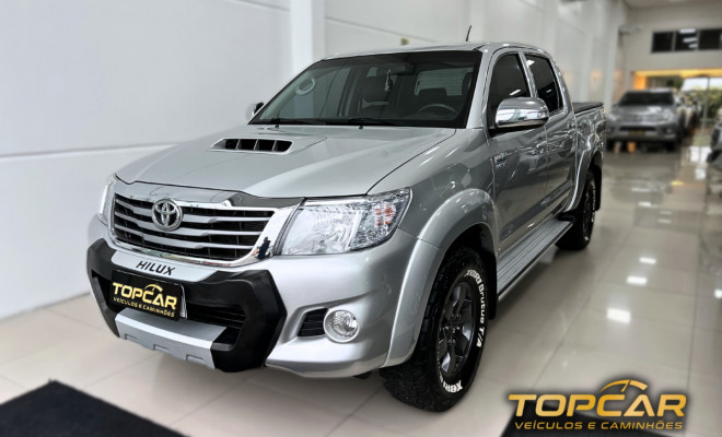 Toyota Hilux CD SRV D4-D 4x4 3.0 TDI Diesel Aut 2013 Diesel-0