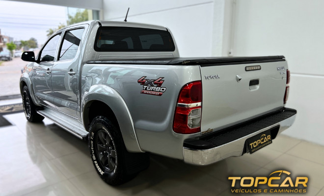 Toyota Hilux CD SRV D4-D 4x4 3.0 TDI Diesel Aut 2013 Diesel-4