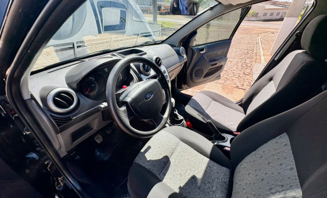 Ford Fiesta 1.6 8V Flex/Class 1.6 8V Flex 5p 2013 Flex-10
