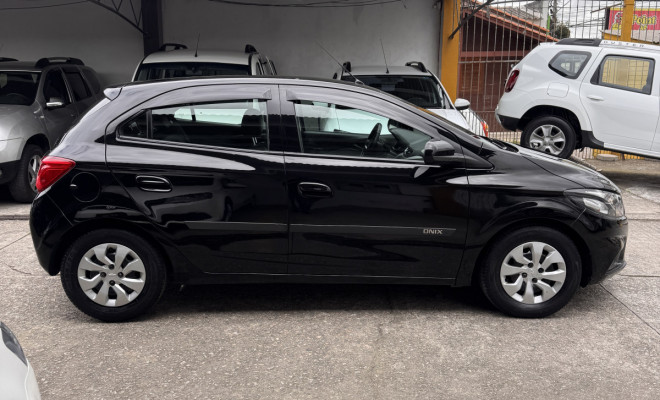 ONIX HATCH LT 1.0 8V 2019 (Repasse)-4