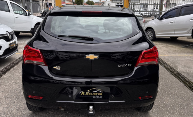 ONIX HATCH LT 1.0 8V 2019 (Repasse)-3