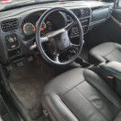 GM - Chevrolet S10 Pick-Up Exec. 2.8 4x4 CD TB Int.Dies 2005 Diesel