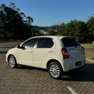 Toyota ETIOS XLS 1.5 Flex 16V 5p Mec. 2013 Flex-3