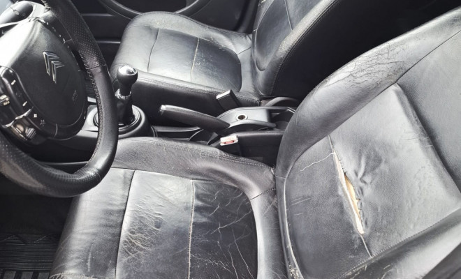 Citroën C4 GLX 1.6 Flex 16V 5p Mec. 2011 Flex-4