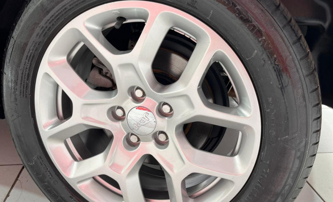 Jeep Renegade Longitude 1.8 4x2 Flex 16V Aut. 2016 Flex-9