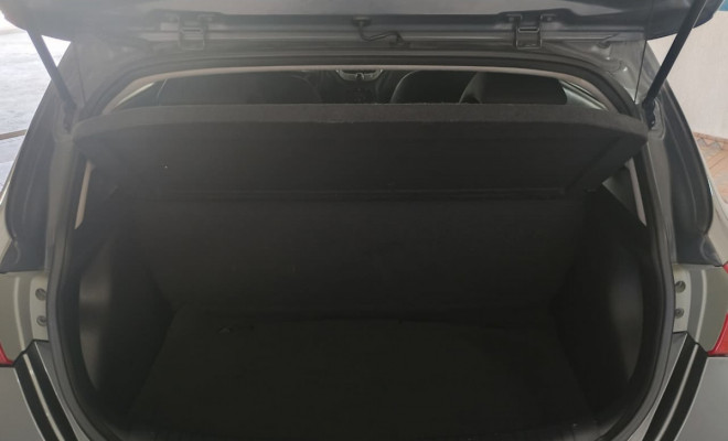 Hyundai HB20 C./C.Plus/C.Style 1.6 Flex 16V Mec. 2015 Flex-11