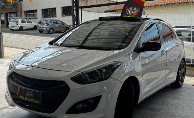 Hyundai i30 Serie Limitada 1.8 16V Aut. 5p 2015 Gasolina-6