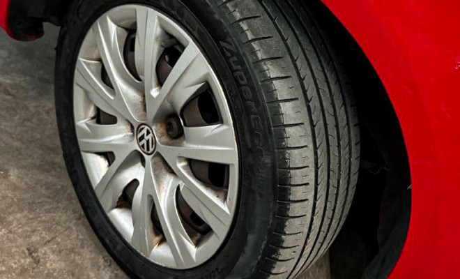 VW - VolksWagen Fox 1.0 Mi-6