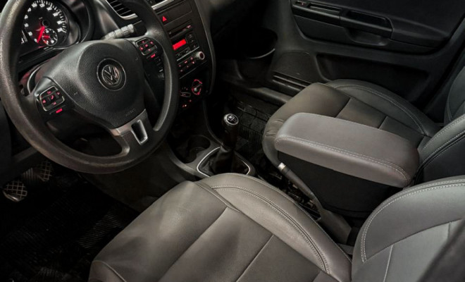 VW - VolksWagen Fox 1.0 Mi-4