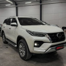Toyota Hilux SW4 SRX 4x4 2.8 TDI-0