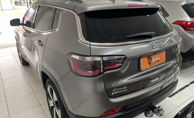 Jeep COMPASS LONGITUDE 2.0 4x4 Dies. 16V Aut. 2018 Diesel-2