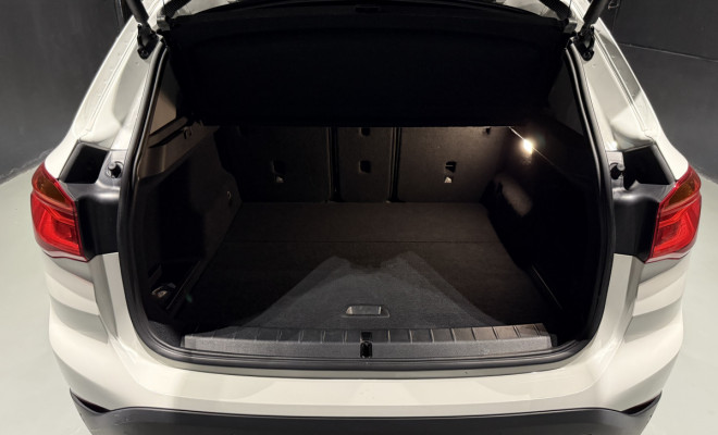 BMW X1 SDRIVE 20i 2.0/2.0 TB Acti.Flex Aut. 2019 Gasolina-16