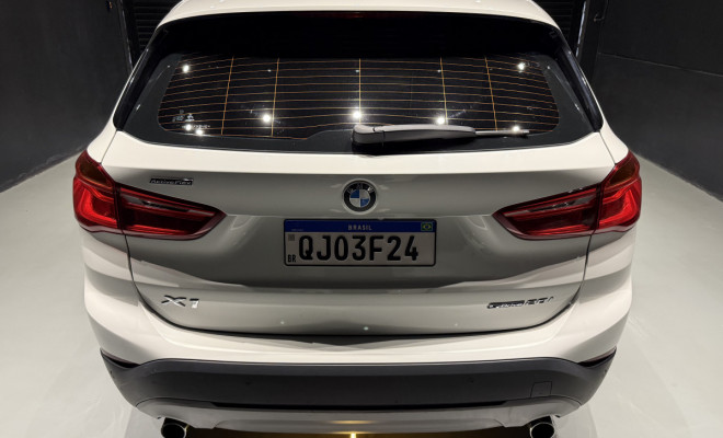 BMW X1 SDRIVE 20i 2.0/2.0 TB Acti.Flex Aut. 2019 Gasolina-15