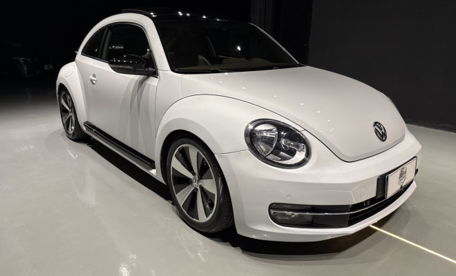 VW - VolksWagen Fusca 2.0 TSI 16V Aut. 2015 Gasolina