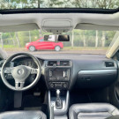VW - VolksWagen JETTA Highline 2.0 TSI 16V 4p Tiptronic 2012 Gasolina-6