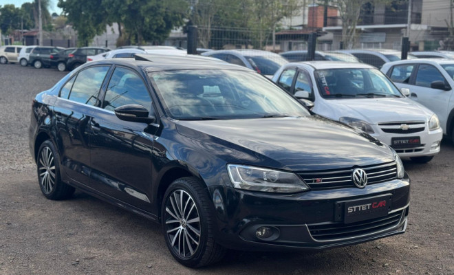 VW - VolksWagen JETTA Highline 2.0 TSI 16V 4p Tiptronic 2012 Gasolina-0