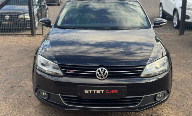 VW - VolksWagen JETTA Highline 2.0 TSI 16V 4p Tiptronic 2012 Gasolina-3