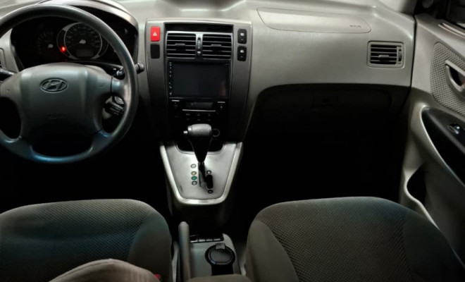 Hyundai Tucson 2.0 16V Aut. 2011 Gasolina-8