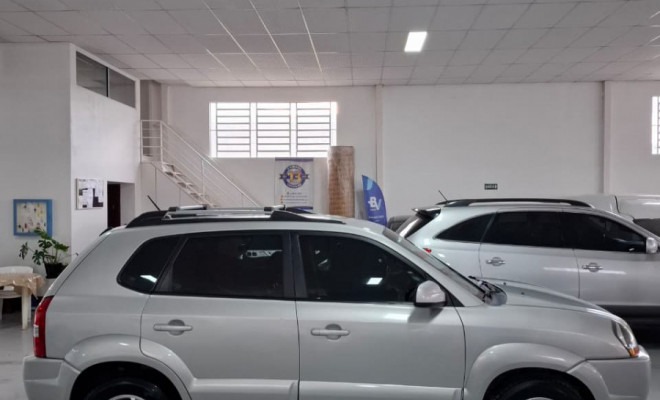 Hyundai Tucson 2.0 16V Aut. 2011 Gasolina-2