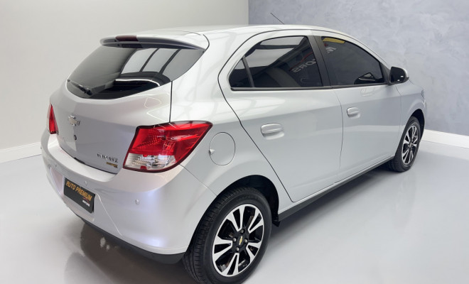 GM - Chevrolet ONIX HATCH LTZ 1.4 8V FlexPower 5p Mec. 2014 Flex-2