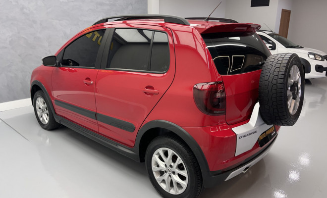 VW - VolksWagen CROSSFOX I MOTION 1.6 Mi T. Flex 8V 5p 2014 Flex-0