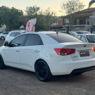 Kia Motors Cerato 1.6 16V Aut. 2011 Gasolina-2