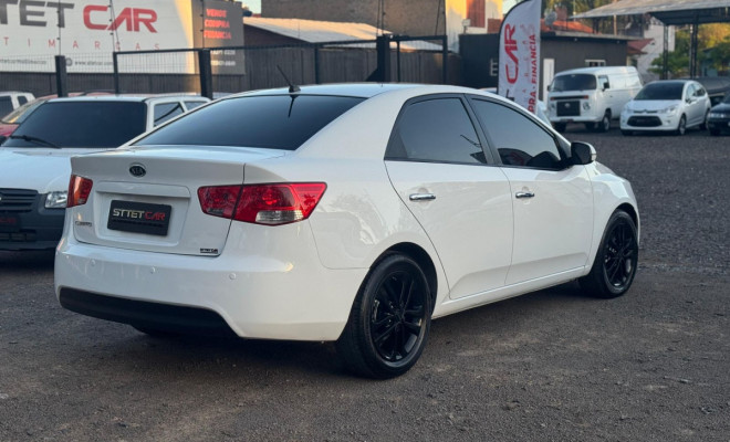 Kia Motors Cerato 1.6 16V Aut. 2011 Gasolina-1