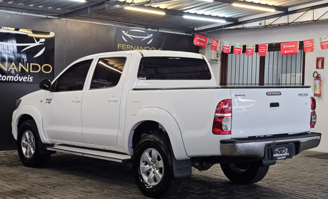 Toyota Hilux CD SRV 4x2 2.7 Flex 16V Aut. 2014 Flex-5