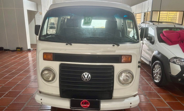 VW - VolksWagen Kombi Furgão 1.4 Mi Total Flex 8V 2010 Flex