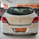 GM - Chevrolet ONIX HATCH LS 1.0 8V FlexPower 5p Mec. 2015 Flex-3