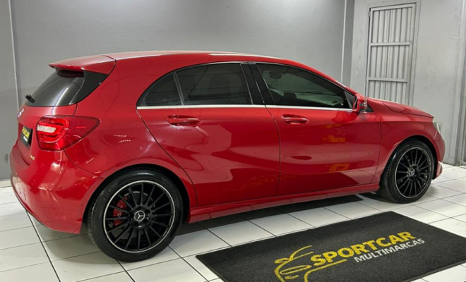 Mercedes-Benz A 200 1.3 TB Hatch Aut. 2019 Gasolina-6