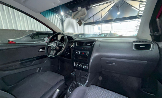 VW - VolksWagen Fox 1.0 Mi Total Flex 8V 5p 2013 Flex-8