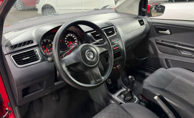 VW - VolksWagen Fox 1.0 Mi Total Flex 8V 5p 2013 Flex-6