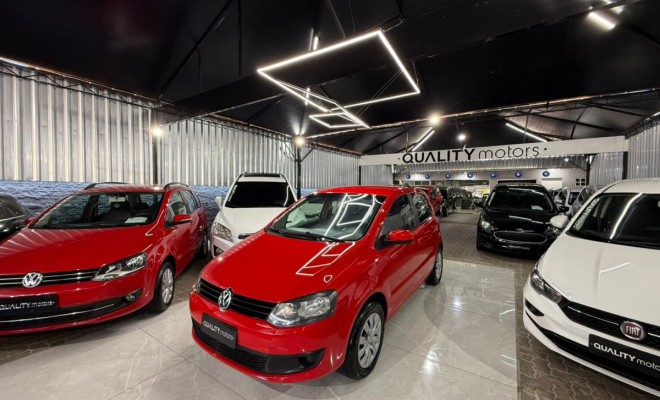 VW - VolksWagen Fox 1.0 Mi Total Flex 8V 5p 2013 Flex-1