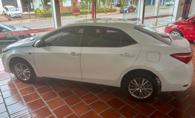 Toyota Corolla ALTIS/A.Premiu. 2.0 Flex 16V Aut 2015 Flex-1