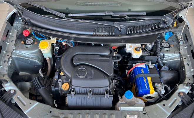 Fiat Grand Siena ATTRAC. 1.4 EVO F.Flex 8V 2013 Flex-8