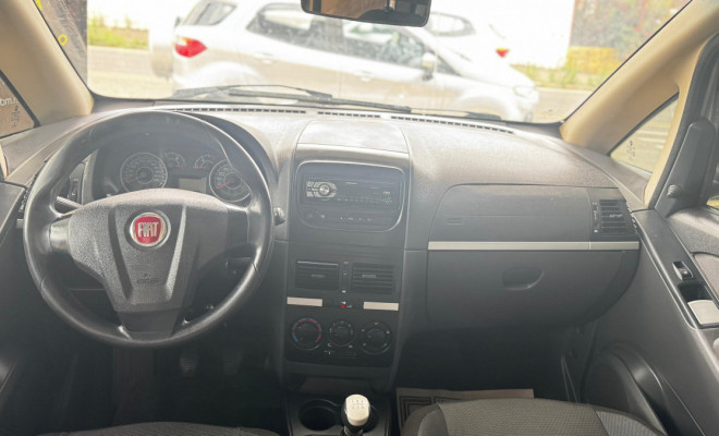 Fiat Idea ATTRACTIVE 1.4 Fire Flex 8V 5p 2013 Flex-0