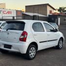 Toyota ETIOS 1.3 Flex 16V 5p Mec. 2014 Flex-1