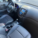 Hyundai i30 2.0 16V 145cv 5p Aut. 2012 Gasolina-6