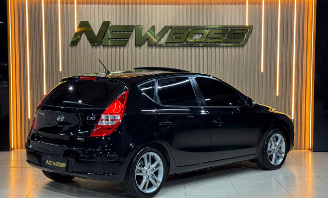 Hyundai i30 2.0 16V 145cv 5p Aut. 2012 Gasolina-0