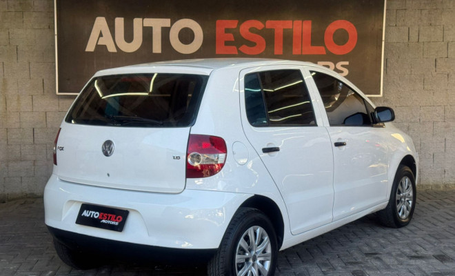 VW - VolksWagen Fox Plus 1.6Mi/ 1.6Mi Total Flex 8V 4p 2005 Flex-1